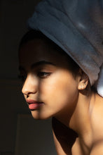 Load image into Gallery viewer, Swirl Hoops