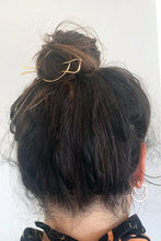 Load image into Gallery viewer, Ona Hairpin