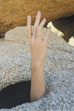 Load image into Gallery viewer, Dee Ring