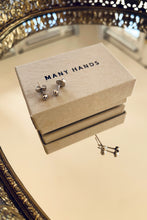 Load image into Gallery viewer, Jumi Studs