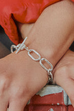 Load image into Gallery viewer, Milk Chain Bracelet