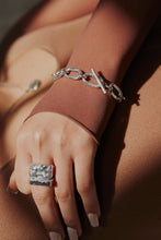 Load image into Gallery viewer, Milk Chain Bracelet