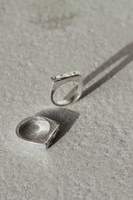 Load image into Gallery viewer, Milk Signet Ring #2
