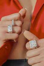 Load image into Gallery viewer, Milk Signet Ring #1
